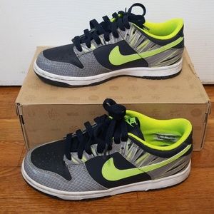 NIKE Dunk Low Sneakers